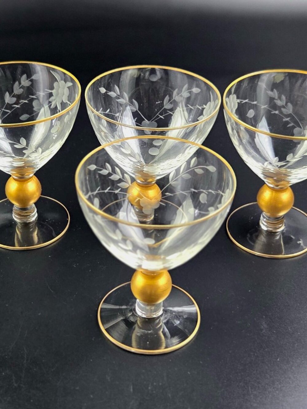 Vintage UNK102 Clear Wine Glasses – Set of 4 – Gray Cut Floral & Gold Trim